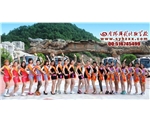 我校被世界旅游小姐組委會授予指定化妝攝影單位（圖為世界旅游小姐拍的宣傳照片）