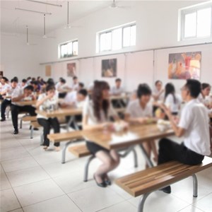 化妝去影樓學還是培訓機構?