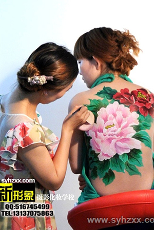 學(xué)員人體彩繪展示