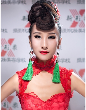 新形象化妝造型