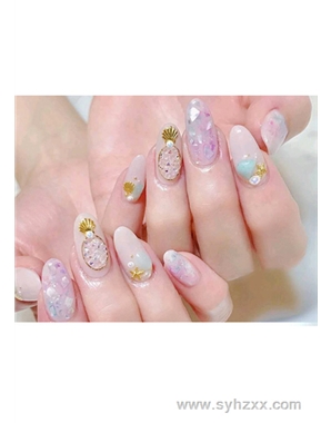 美甲彩繪